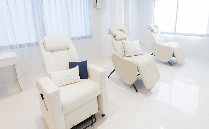 Niuue(ニゥーエ)のアイラッシュ専用のリーチェ(チェア)